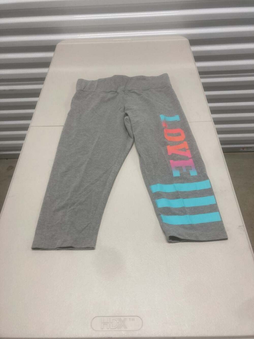 just be... Women's Gray Mid-Calf Leggings with Gradient LOVE Graphic and Stripe